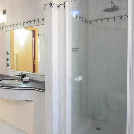 House Paradiso Villa *