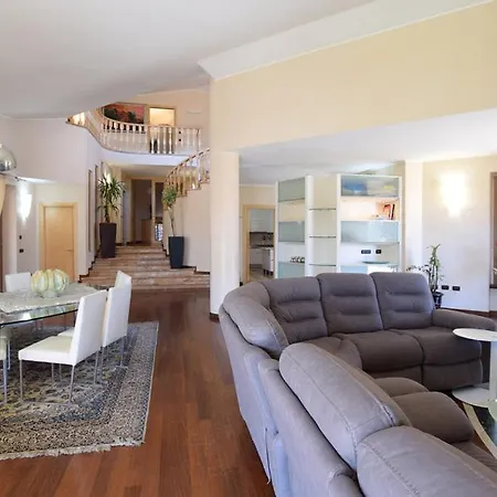 Villa House Paradiso *